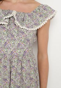 Born2be - Fioletowa Sukienka Ozdobiona Falbankami Folirae. Okazja: na spacer, na co dzień. Typ kołnierza: kołnierz z falbankami. Kolor: fioletowy. Wzór: aplikacja. Sezon: lato. Typ sukienki: sportowe. Styl: casual, sportowy #4