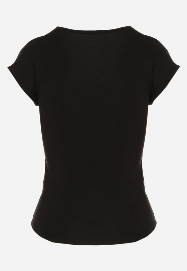 Born2be - Czarny T-shirt o Dopasowanym Kroju z Wycięciem i Guzikami przy Dekolcie Ballirea. Okazja: na co dzień. Kolor: czarny. Materiał: jeans. Wzór: aplikacja. Styl: elegancki, casual