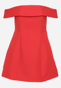 Born2be - Czerwona Taliowana Sukienka z Dekoltem Bandeau z Zakładką Zelzemis. Kolor: czerwony. Styl: elegancki, klasyczny #5