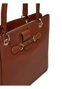 Guess Torebka HWVG95 00250 Brązowy. Kolor: brązowy. Materiał: skórzane