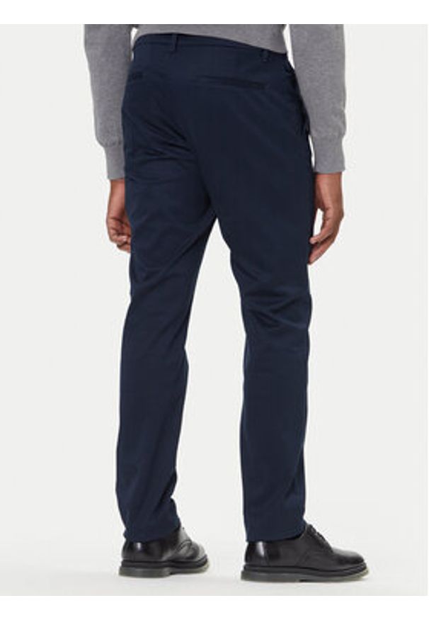 Calvin Klein Chinosy LV040EM633 Granatowy Slim Fit. Kolor: niebieski. Materiał: bawełna