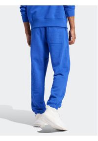 Adidas - adidas Spodnie dresowe ALL SZN IW1186 Niebieski Regular Fit. Kolor: niebieski. Materiał: bawełna #5