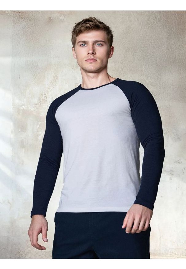 Sinsay - Bawełniana koszulka longsleeve - biały. Kolor: biały. Materiał: bawełna. Długość rękawa: długi rękaw