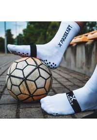 PROSKARY - Skarpety sportowe antypoślizgowe Proskary X-Light. Kolor: czarny, biały, wielokolorowy. Materiał: materiał. Sport: piłka nożna