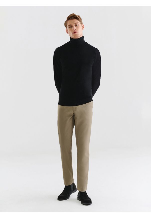 Pako Lorente - PAKO LORENTE – Beżowe casualowe spodnie męskie. Okazja: na co dzień. Kolor: beżowy. Materiał: elastan, wiskoza, poliester. Wzór: gładki. Styl: casual