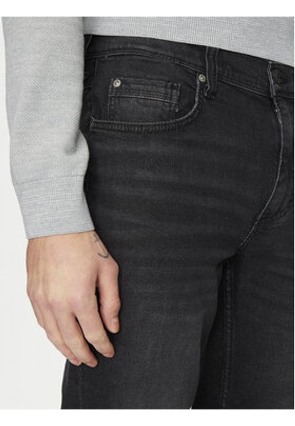 Mustang Jeansy Washington 1016334 Czarny Straight Fit. Kolor: czarny