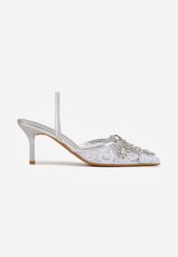 Born2be - Srebrne Czółenka na Szpilce VICES z Paskiem na Piętę Koronką i Aplikacją Clymellia. Okazja: na komunię, na wesele, na ślub cywilny. Zapięcie: pasek. Kolor: srebrny. Materiał: koronka. Wzór: aplikacja, koronka. Obcas: na szpilce. Styl: wizytowy, glamour, elegancki #5