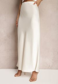 Renee - Jasnobeżowa Satynowa Spódnica Maxi High Waist Formia. Stan: podwyższony. Kolor: beżowy. Materiał: satyna #4