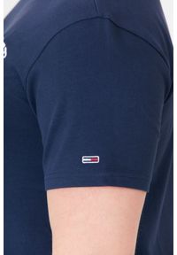 Tommy Jeans - TOMMY JEANS Granatowy t-shirt męski z wyszywanym logo. Kolor: niebieski #4