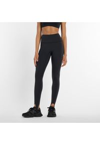 Legginsy damskie do biegania New Balance Sleek WP53168BK – czarne. Stan: podwyższony. Kolor: czarny. Materiał: lycra, poliester, materiał. Wzór: gładki. Sport: fitness #1