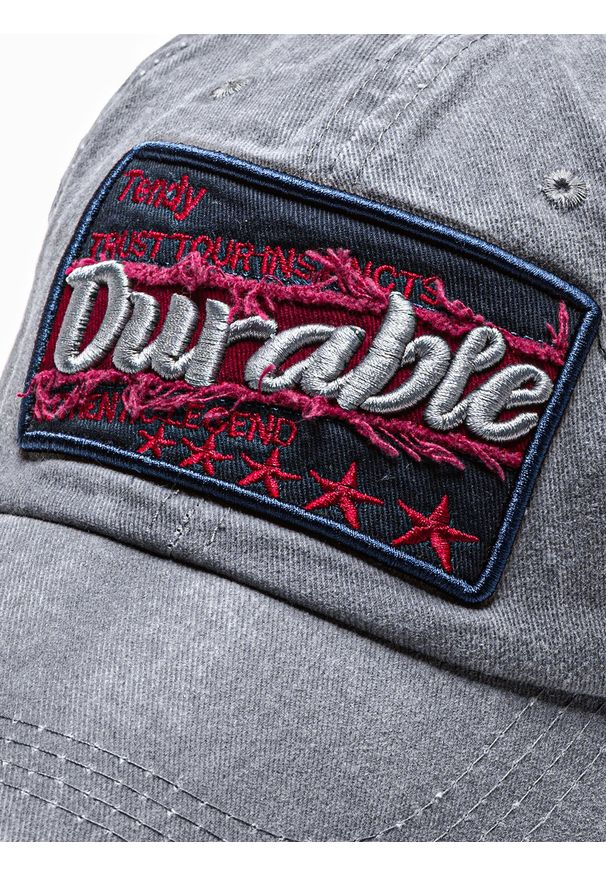 Szara czapka Ombre Clothing