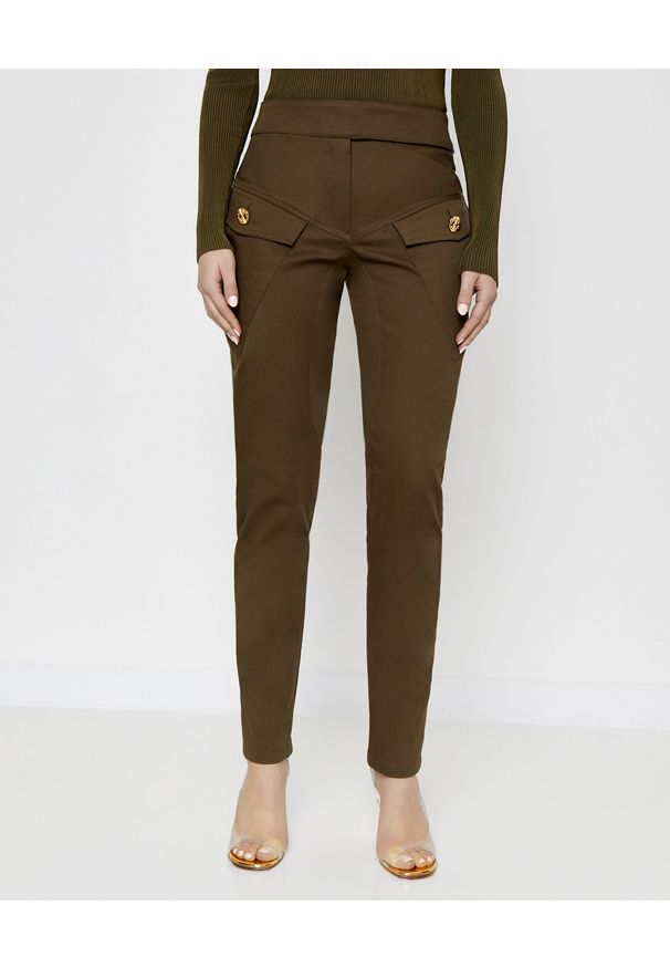 ALEXANDRE VAUTHIER - Brązowe spodnie z kieszeniami. Stan: podwyższony. Kolor: brązowy. Materiał: materiał. Wzór: moro. Styl: militarny
