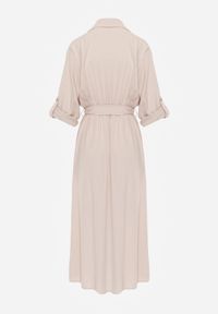 Renee - Jasnobeżowa Koszulowa Sukienka Utility z Bawełny z Wiązanym Paskiem w Talii Retona. Okazja: na co dzień. Kolor: beżowy. Materiał: bawełna. Sezon: lato. Typ sukienki: koszulowe. Styl: boho, glamour, casual #2