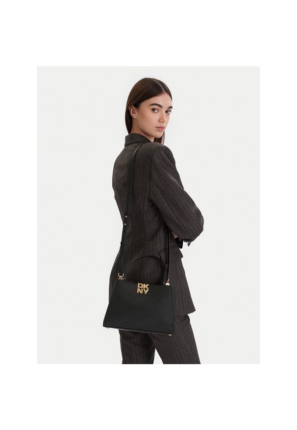 Torebka DKNY. Kolor: czarny