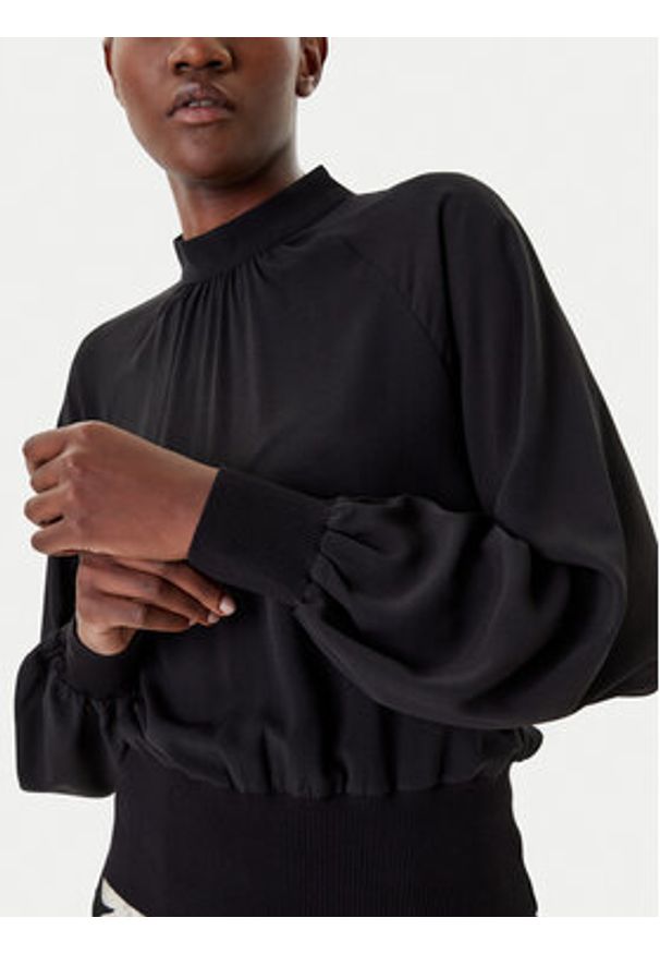 French Connection Bluzka 78LZH Czarny Regular Fit. Kolor: czarny. Materiał: syntetyk