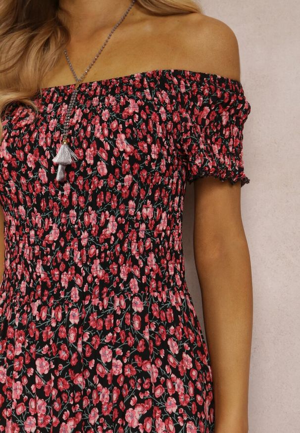 Renee - Czerwono-Czarna Sukienka z Wiskozy Tariya. Typ kołnierza: dekolt hiszpanka. Kolor: czerwony. Materiał: wiskoza. Wzór: aplikacja, gładki, kwiaty, nadruk. Styl: boho. Długość: maxi