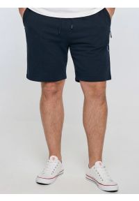 Big-Star - szorty męskie dresowe wiązane w pasie granatowe kersyner 403. Okazja: na co dzień. Kolor: niebieski. Materiał: dresówka. Wzór: haft. Styl: casual, sportowy #4