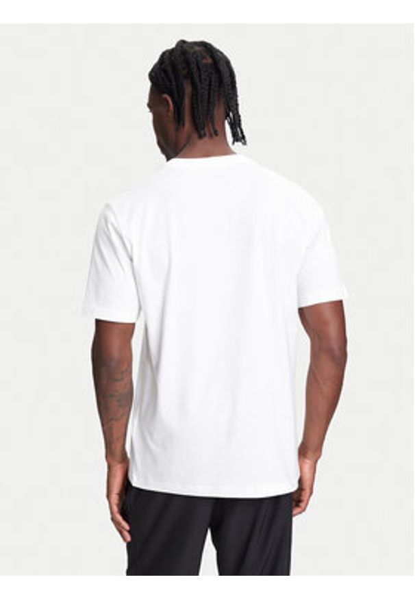 Adidas - adidas T-Shirt Pennant Trim Graphic JL9226 Biały Regular Fit. Kolor: biały. Materiał: bawełna