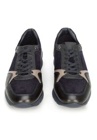 Wittchen - Męskie sneakersy ze skóry zamszowej i licowej granatowe. Okazja: na co dzień. Nosek buta: okrągły. Kolor: niebieski. Materiał: zamsz, skóra #6