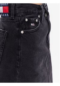 Tommy Jeans Spódnica jeansowa DW0DW15625 Czarny Regular Fit. Kolor: czarny. Materiał: jeans, bawełna