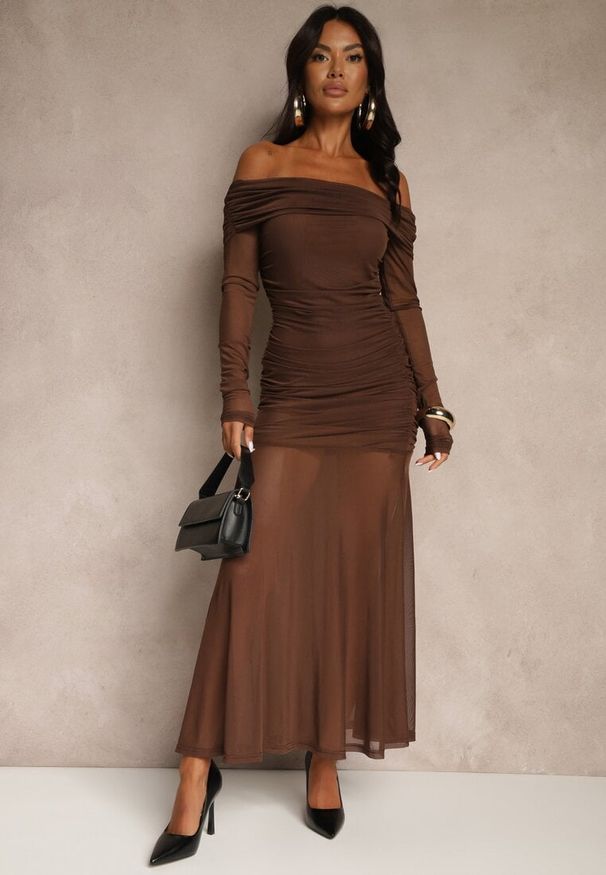 Renee - Brązowa Koktajlowa Sukienka z Prześwitującymi Rękawami i Marszczeniem Haludea. Okazja: na imprezę. Kolor: brązowy. Styl: wizytowy