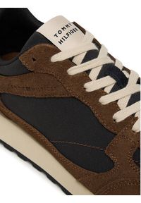 TOMMY HILFIGER - Tommy Hilfiger Sneakersy New Runner Eva Mix FM0FM05638 Brązowy. Kolor: brązowy. Materiał: zamsz, skóra #2