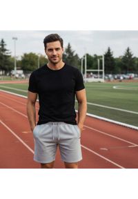 Męskie Krótkie Spodenki Dresowe (Szorty) - Pako Jeans - Popielate. Kolor: szary. Materiał: bawełna, wiskoza. Długość: krótkie. Sezon: lato. Styl: sportowy #2
