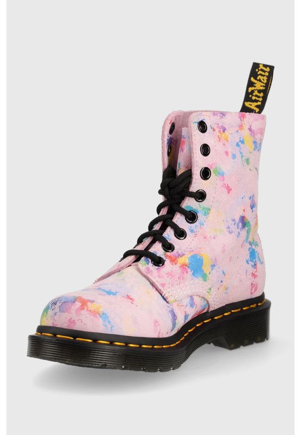 Dr. Martens workery zamszowe 1460 Pascal damskie na płaskim obcasie. Zapięcie: sznurówki. Materiał: zamsz. Obcas: na obcasie. Wysokość obcasa: niski