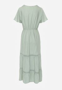 Renee - Miętowa Rozkloszowana Sukienka Maxi z Gumką w Talii i Koronkowym Dekoltem Cheteia. Kolor: miętowy. Materiał: koronka. Sezon: wiosna, lato. Długość: maxi #5