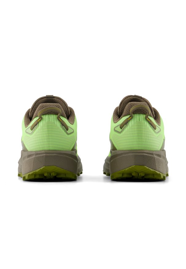 Buty damskie New Balance FuelCell Rebel Trail WRBT6JX – zielone. Kolor: zielony. Materiał: materiał, syntetyk, guma. Szerokość cholewki: normalna. Sport: fitness, bieganie