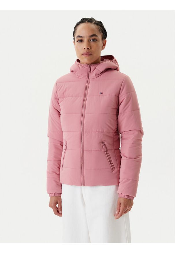 Tommy Jeans Kurtka przejściowa DW0DW20959 Różowy Slim Fit. Kolor: różowy. Materiał: syntetyk