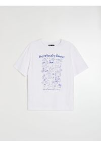 Sinsay - Bawełniana koszulka z motywem kotów - biały. Kolor: biały. Materiał: bawełna #1