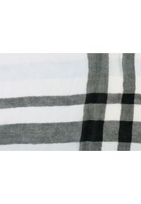 V. Fraas - Lekki (Przejściowy) Szalik z Naturalnej Wiskozy - Fraas - Błękitny w Kratę. Kolor: niebieski. Materiał: wiskoza. Sezon: lato. Styl: elegancki, klasyczny #5