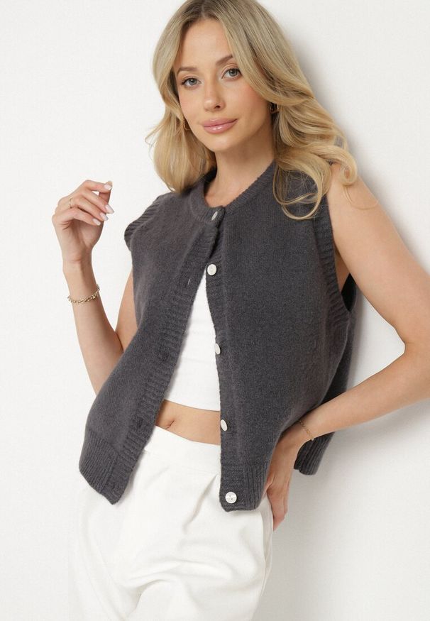 Born2be - Ciemnoszara Rozpinana Kamizelka z Wełną Eravina. Okazja: na co dzień. Kolor: szary. Materiał: wełna. Styl: klasyczny, elegancki, casual