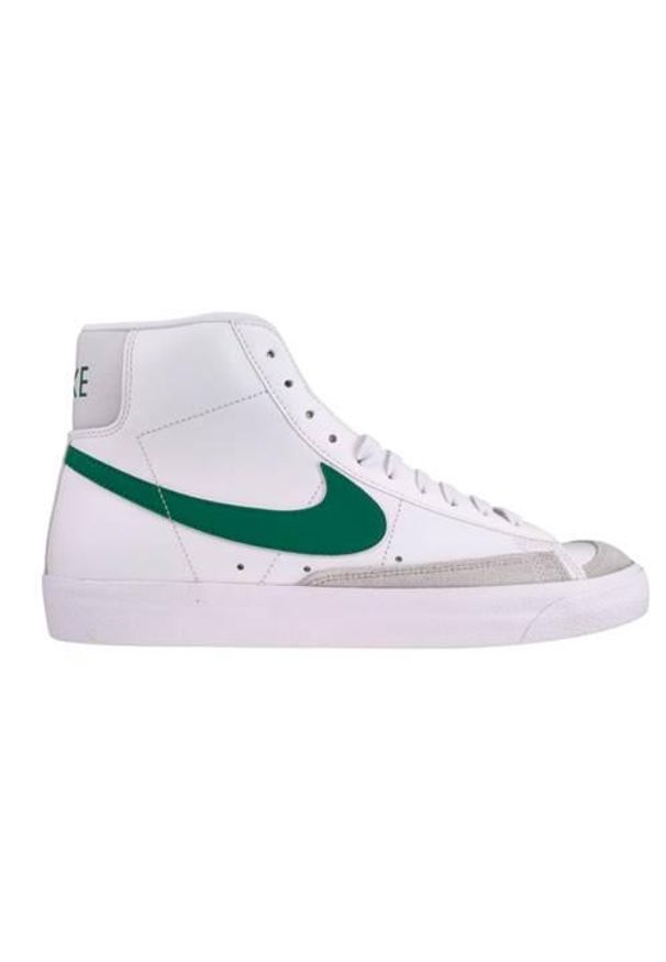 Buty do chodzenia męskie Nike Blazer Mid '77 Vntg. Wysokość cholewki: za kostkę. Zapięcie: sznurówki. Kolor: biały. Materiał: skóra, syntetyk, materiał. Szerokość cholewki: normalna. Sport: turystyka piesza