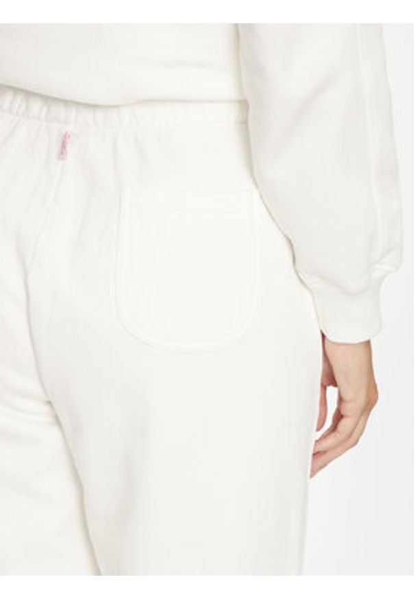 Deha Spodnie dresowe A00555 Écru Regular Fit. Materiał: bawełna