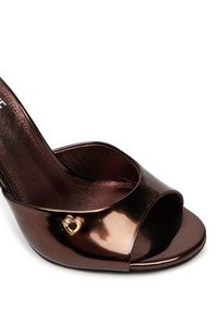 Love Moschino - LOVE MOSCHINO Klapki JA28209G0OJE0203 Czarny. Kolor: czarny. Materiał: skóra #4