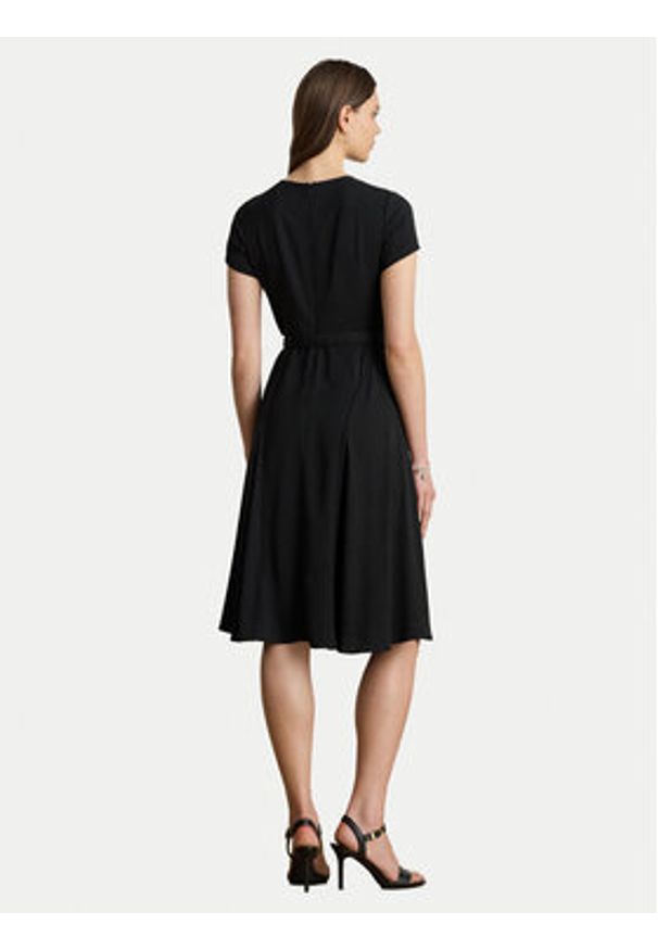 Lauren Ralph Lauren - LAUREN RALPH LAUREN Sukienka koktajlowa 200973369002 Czarny Flare Fit. Kolor: czarny. Materiał: syntetyk. Styl: wizytowy