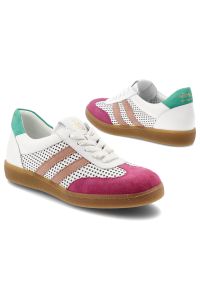 Sneakersy damskie Armodo, cholewka ze skóry naturalnej zamszowej z perforowanymi panelami klasyczne sznurowanie niska stabilna podeszwa zapewniająca. Okazja: na co dzień. Zapięcie: sznurówki. Kolor: biały. Materiał: zamsz, skóra. Szerokość cholewki: normalna. Wzór: ażurowy, kolorowy. Styl: klasyczny #3