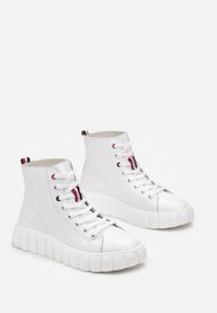 Born2be - Białe Sneakersy ze Skóry Naturalnej na Platformie Kerima. Kolor: biały. Materiał: skóra. Obcas: na platformie #2