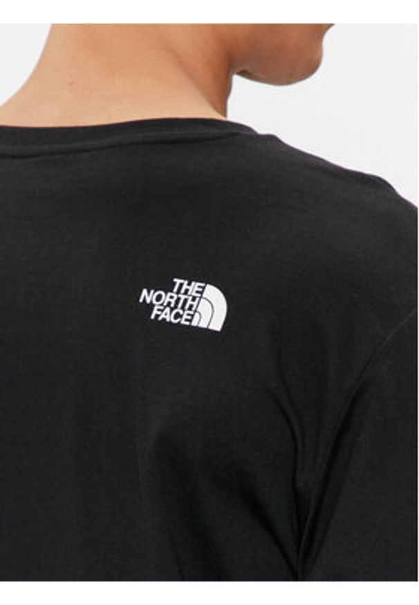 The North Face Longsleeve Simple Dome NF0A87QN Czarny Regular Fit. Kolor: czarny. Materiał: bawełna. Długość rękawa: długi rękaw