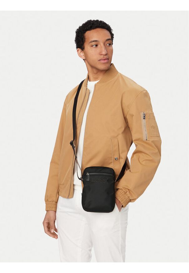 BOSS Saszetka Catch 3.0 50562829 Czarny. Kolor: czarny. Materiał: materiał