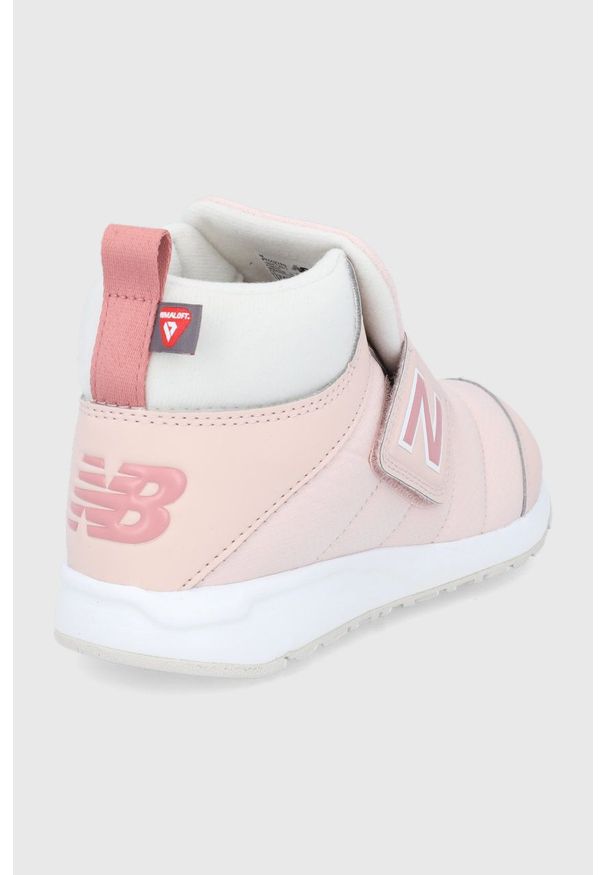 New Balance Buty dziecięce PTCOZYPG. Nosek buta: okrągły. Zapięcie: rzepy. Kolor: beżowy. Materiał: guma. Szerokość cholewki: normalna