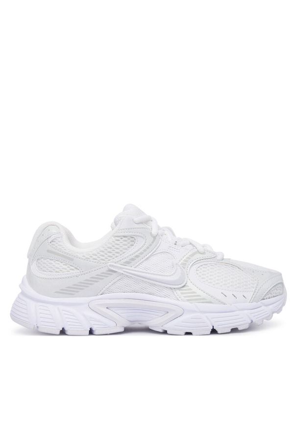 Sneakersy Nike. Kolor: biały