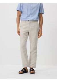 Reserved - Spodnie chino regular z lnem - beżowy. Kolor: beżowy. Materiał: len #1