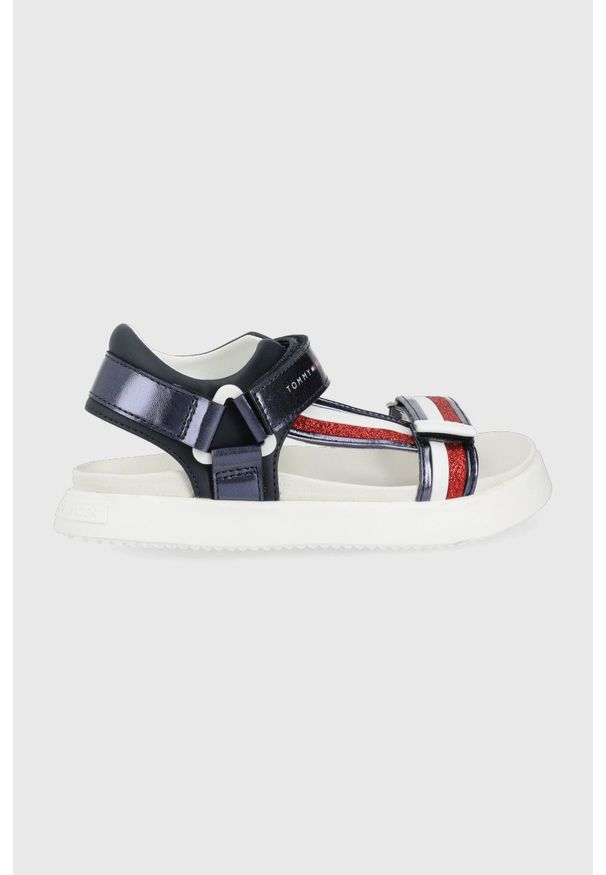 TOMMY HILFIGER - Tommy Hilfiger sandały dziecięce kolor granatowy. Zapięcie: rzepy. Kolor: niebieski. Materiał: guma. Obcas: na platformie