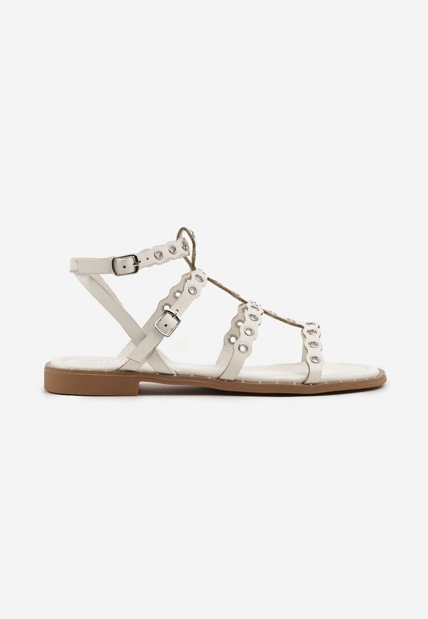 Born2be - Białe Sandały w Stylu Gladiatorek z Nitami Divonne. Okazja: na co dzień, na spacer. Kolor: biały. Styl: casual, elegancki