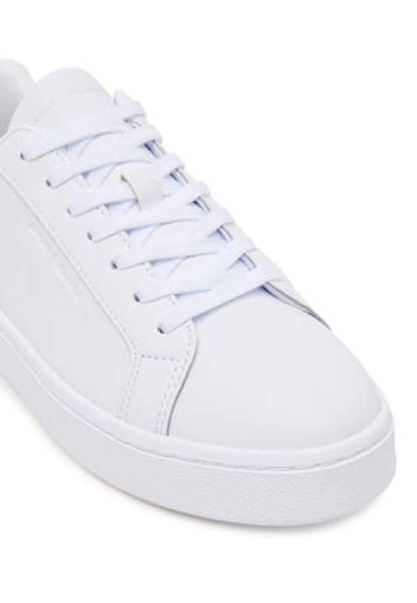 Armani Exchange Sneakersy XW000295 AF11912 U0002 Biały. Kolor: biały. Materiał: skóra