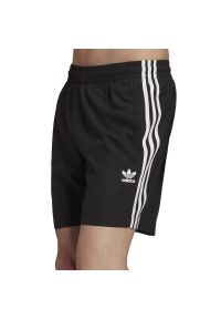 Adidas - Spodenki adidas Originals Adicolor Classics 3-Stripes Swim H06701 - czarna. Kolor: czarny. Materiał: poliester. Wzór: aplikacja. Sport: pływanie