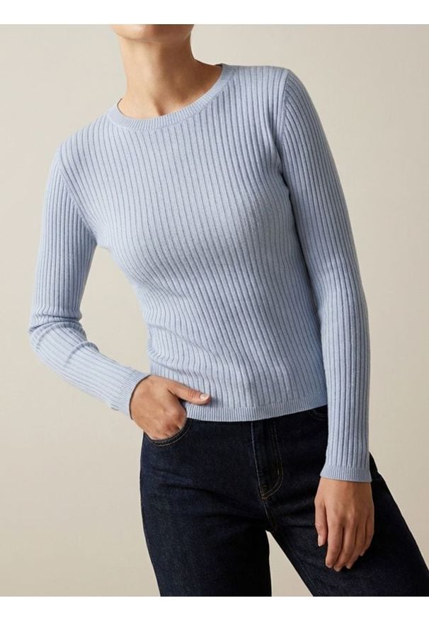 Sinsay - Klasyczny prążkowany sweter - błękitny. Kolor: niebieski. Materiał: prążkowany. Styl: klasyczny